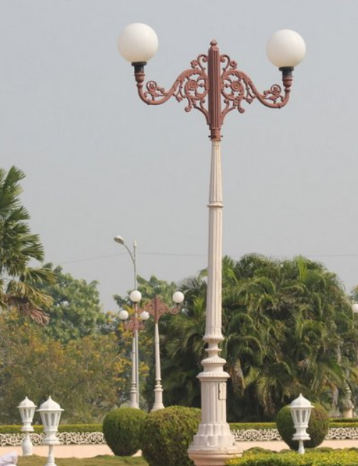 Contemporary Garden Light
